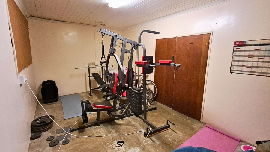 5 Bedroom Property for Sale in Bergsig Western Cape